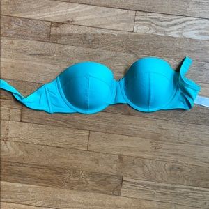 ⛄️Strapless Bikini Top⛄️